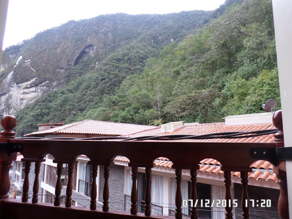 ホテル New Day Machu Picchu Aguas Calientes エクステリア 写真