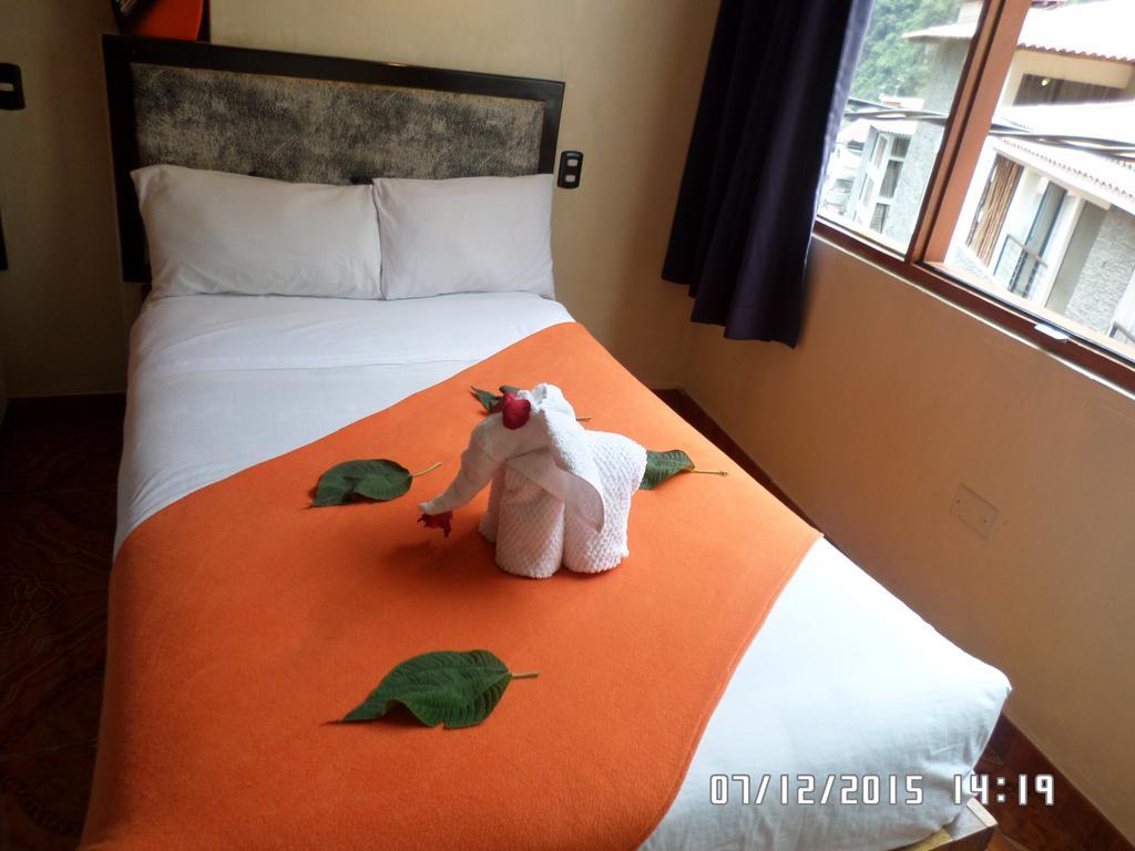 ホテル New Day Machu Picchu Aguas Calientes エクステリア 写真