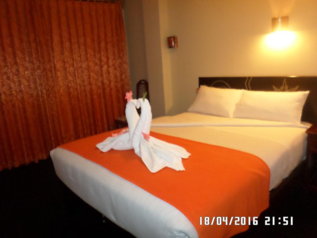 ホテル New Day Machu Picchu Aguas Calientes エクステリア 写真